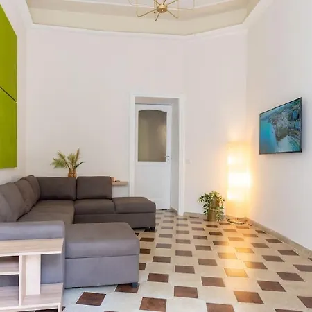 The Shelter 5 Napoli Apartment Exterior photo